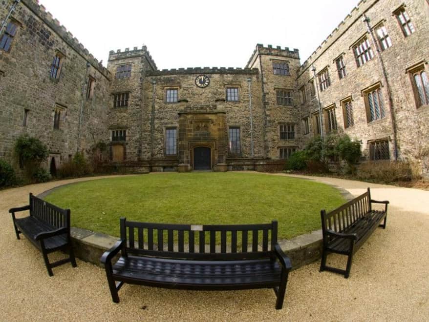 Hollowbrook House
